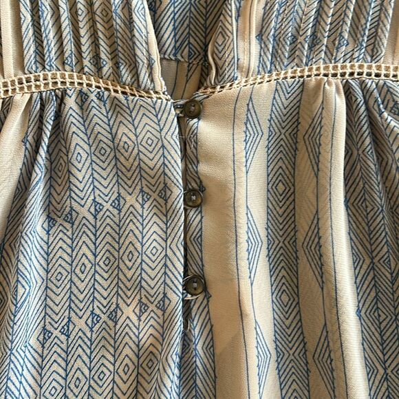 ANTHROPOLOGIE DOLAN ODESSA SHEER PEASANT BLOUSE SUPER LIGHT AND FLOWY SIZE SMALL - Picture 7 of 8